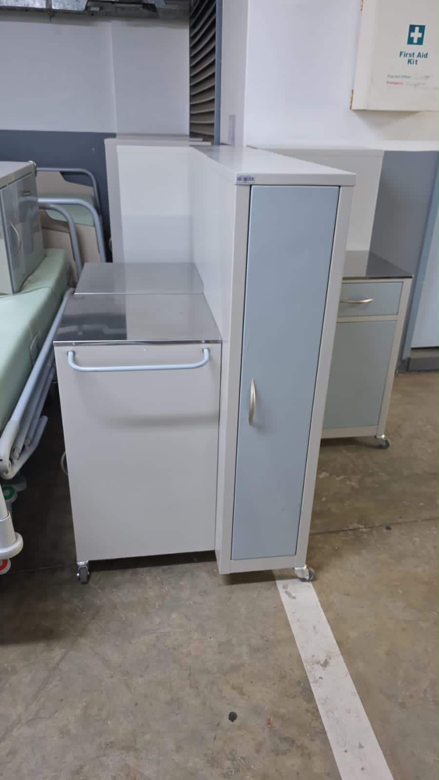 Medical cabinets